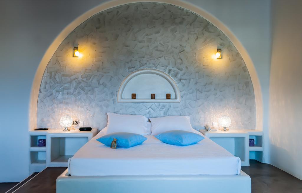 Eiriana Luxury Suites Plaka  Ngoại thất bức ảnh